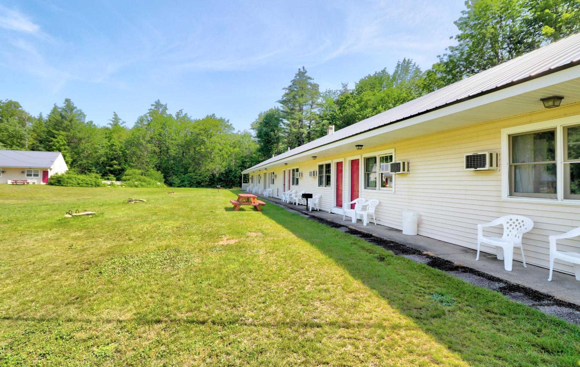 The Villager Motel Bartlett Exterior foto
